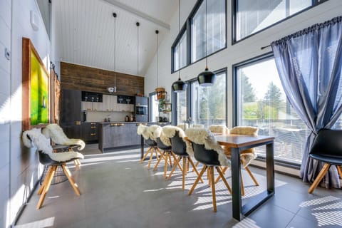 Living room, Dining area, kitchen