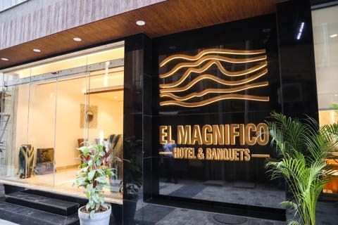 Facade/entrance, Property logo or sign
