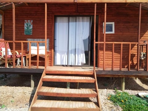 Patio, Facade/entrance