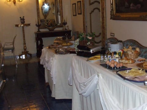 Continental breakfast