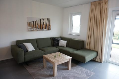 View (from property/room), Living room, Seating area