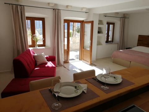 Living room, Dining area, Bedroom