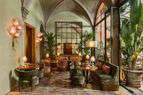 Lounge or bar