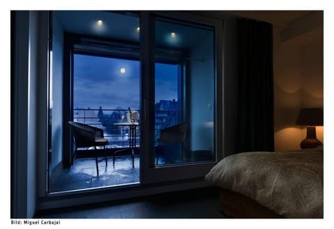 City, Lake and Luxury Apartment in Zurich City