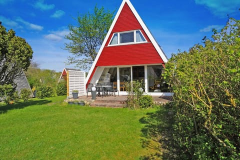 Zeltdachhaus fuer die ganze Familie House in Damp