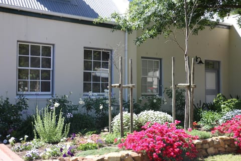 3 on Roux Bed and Breakfast in Franschhoek
