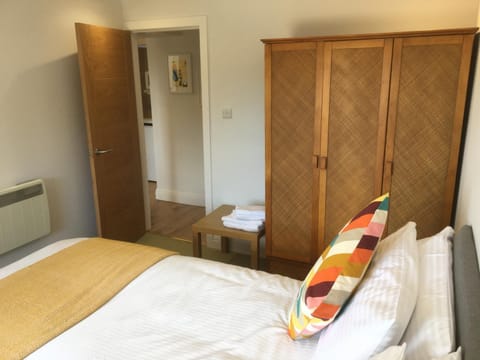 Bed, Bedroom, wardrobe