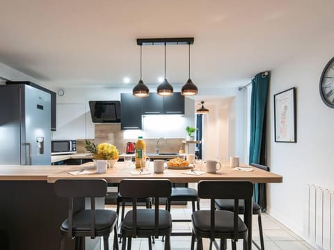 CABANA & Le Saint Amour - Centre-Ville Apartment in Villefranche-sur-Saone