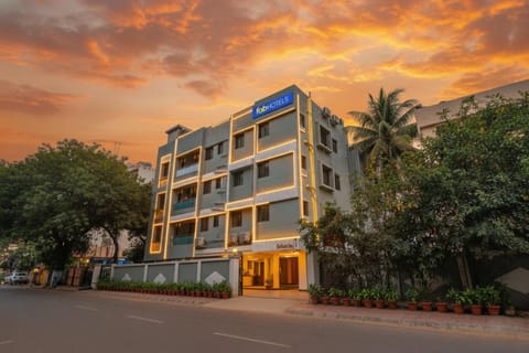Property building, Facade/entrance