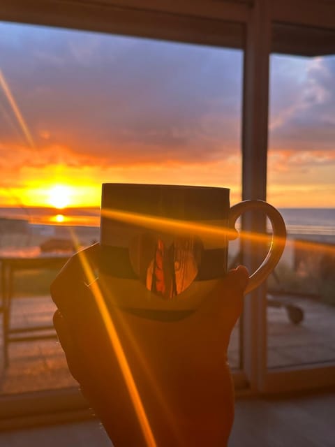 De Witte Berg met zonnig zeezicht & uniek terras! Apartment in De Panne