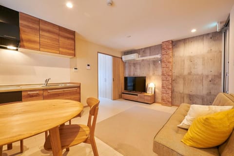 Communal lounge/ TV room, Kitchen or kitchenette, Living room, Dining area