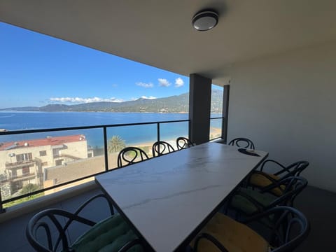 Fronte di Mare - Grand confort vue mer Apartment in Propriano