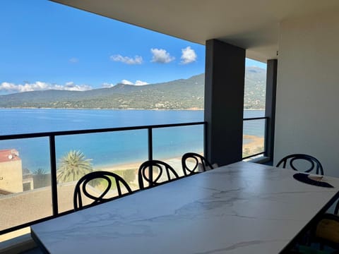Fronte di Mare - Grand confort vue mer Apartment in Propriano