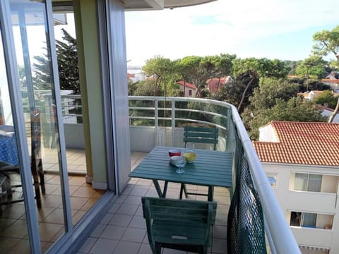 Day, View (from property/room), Balcony/Terrace, Dining area