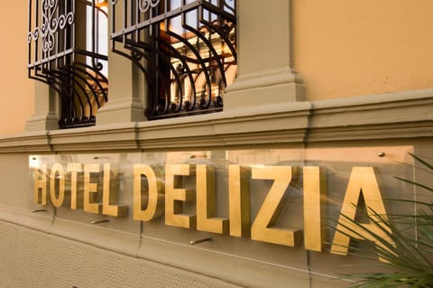Facade/entrance, Property logo or sign
