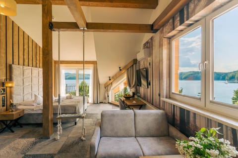 Seating area, Lake view