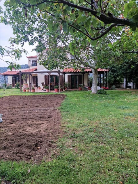 Gerania Villa House in Euboea