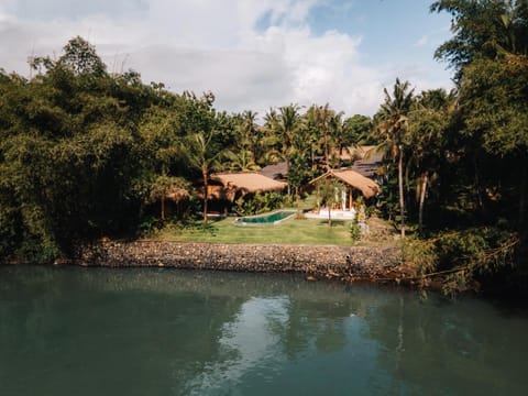 Restaurant/places to eat, Landmark view, Pool view, River view, Swimming pool, Swimming pool