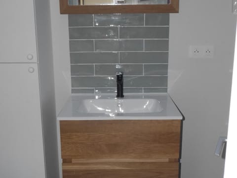 Charmante longère familiale à Belle-Île avec jardin - FR-1-418-179 House in Brittany