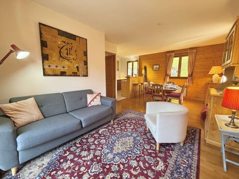 Appartement lumineux avec balcon & parking, à 700m des pistes – 6 pers. - FR-1-603-56 Apartment in Megève