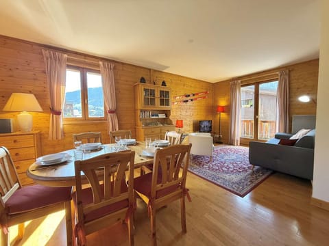 Appartement lumineux avec balcon & parking, à 700m des pistes – 6 pers. - FR-1-603-56 Apartment in Megève