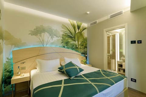 Color Hotel Style, Design & Gourmet Hotel in Bardolino