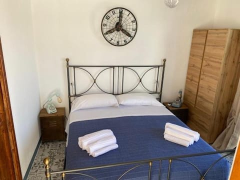 LA TORRE DEI COLOMBO Bed and Breakfast in Baunei