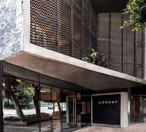 Property building, Facade/entrance