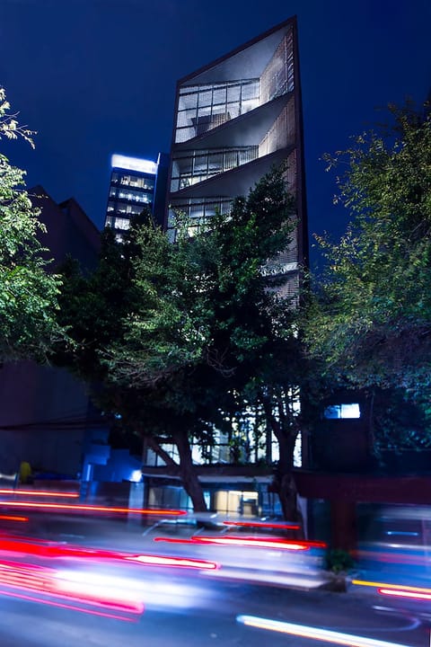 Property building, Location