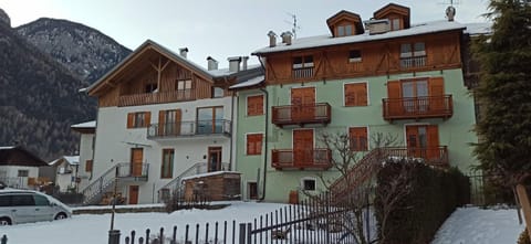 Property building, Winter