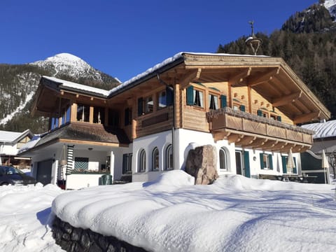 Property building, Winter