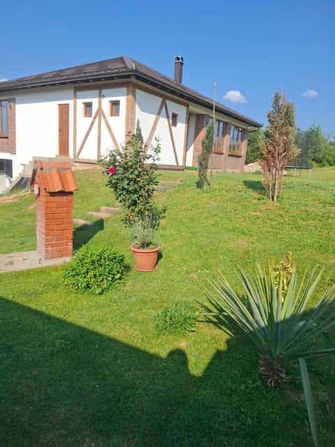 Seosko domaćinstvo Kastratović Country House in Montenegro