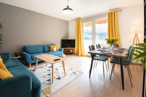 Appartement du Vercors - 3 Bedrooms Parking Free Netflix Apartment in Grenoble