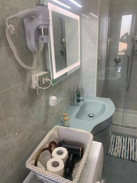 Torino Piazza Santa Rita bilocale InAlpi Arena ex Palaalpitour santa Rita Apartment in Turin