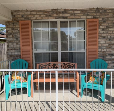 D's Florida-Alabama Vacation Home Sleeps 14 Guests Villa in Bellview