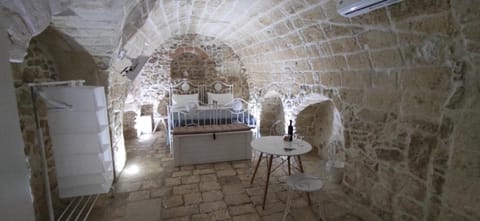 Pietrabianca Suite Love hotel in Bari