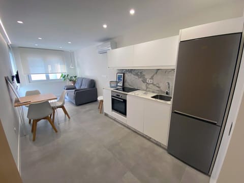 Dining area, Communal kitchen