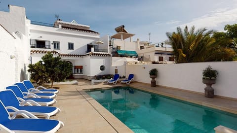 Property building, Pool view, Swimming pool