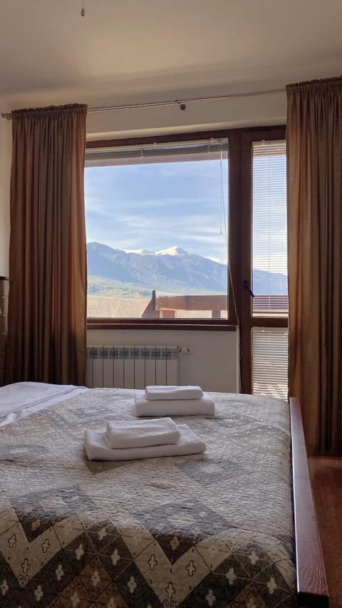 View (from property/room), Bedroom, towels