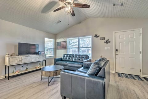 Family Home about 5 Mi to Downtown Little Rock! House in Little Rock