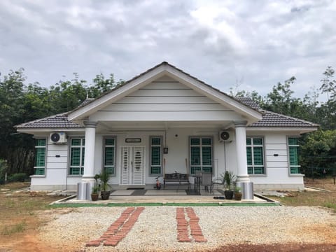 Property building, Parking