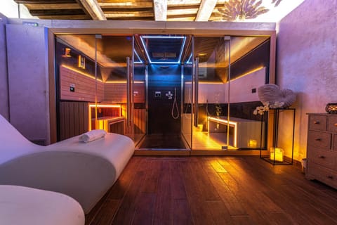 Sauna, Spa and wellness centre/facilities, Spa and wellness centre/facilities, Internal: Not applicable to any particular room