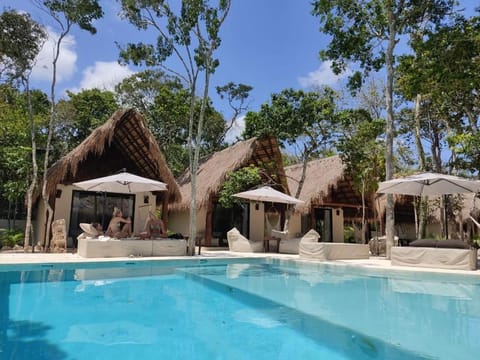 Property building, Swimming pool