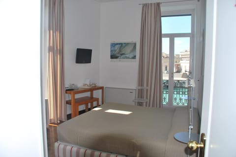 View (from property/room), Photo of the whole room