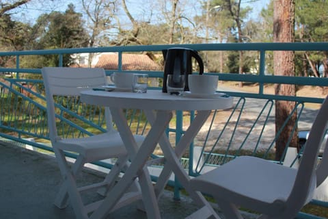 Day, View (from property/room), Balcony/Terrace, Dining area