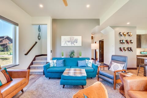 Hike, Ski, Golf, and Fish Silverthorne Townhome! House in Silverthorne