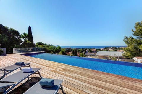 Pool view, Sea view, Swimming pool