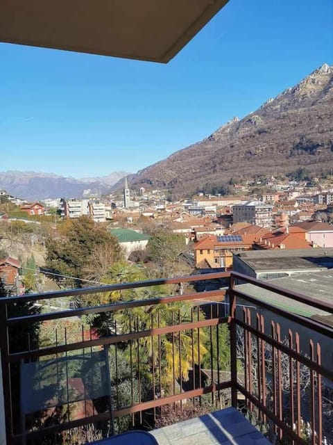 Bluelake Apartment 2 - Omegna Apartment in Omegna