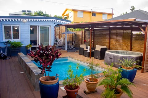 Patio, Garden, Hot Tub, Pool view, sunbed