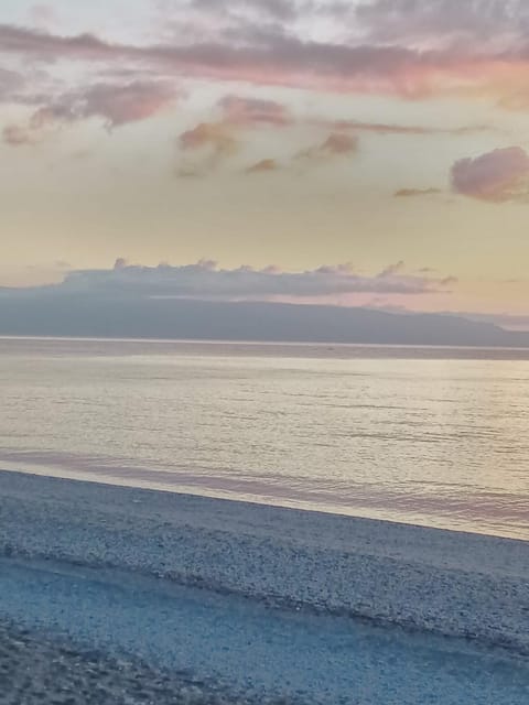 Natural landscape, Beach, Hiking, Sunrise, Sunset